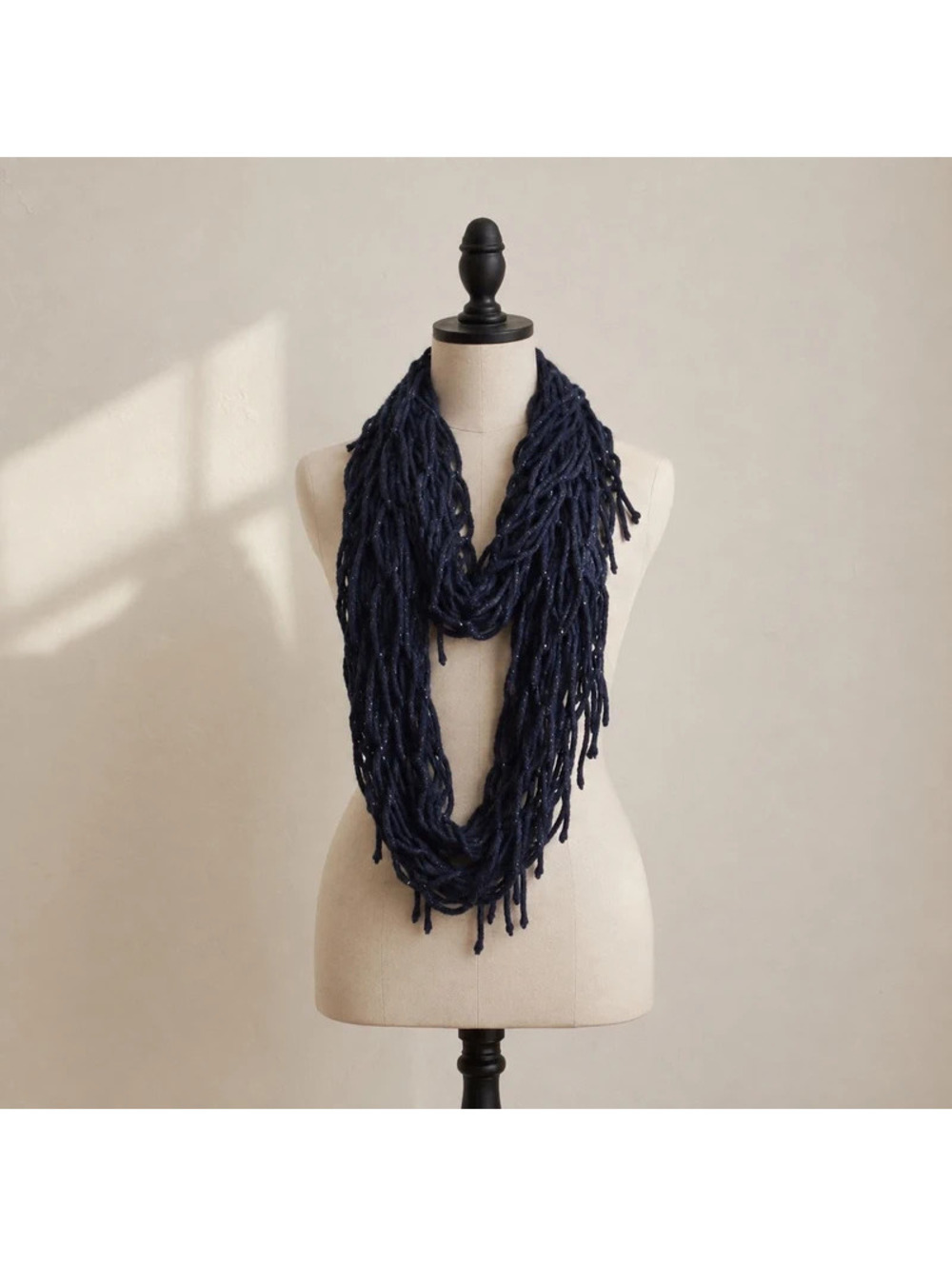Steve Madden Open Knit Infinity Scarf Chunky Fringe Loop Winter Boho